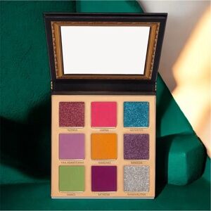 Black Magic Mini Palette